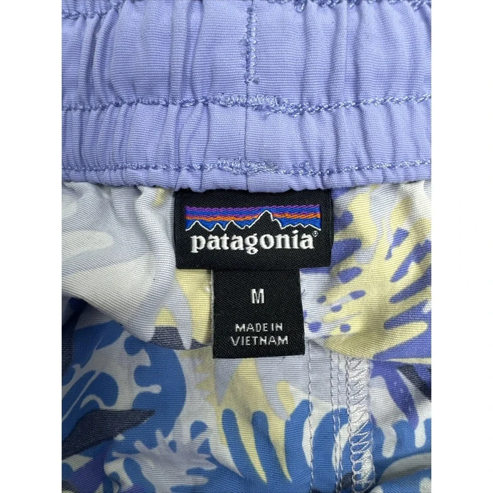 Patagonia Girl's Costa Rica Baggies Wide Waratah Pipe Purple Tropical Shorts Med